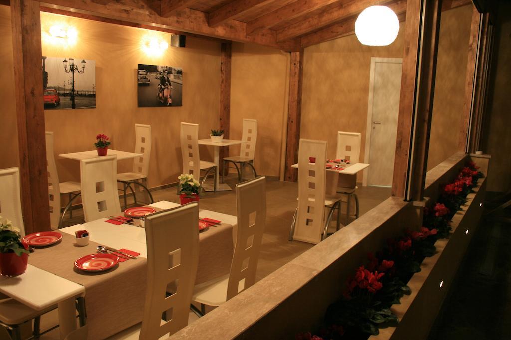 רומא Tango Hotel מראה חיצוני תמונה